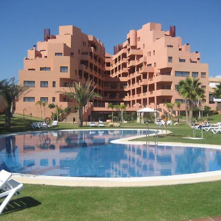 Don Juan Beach Resort Estepona Esterno foto