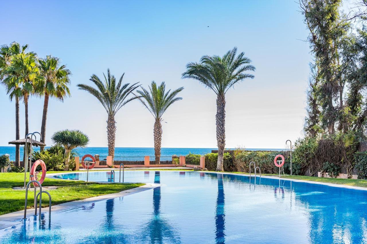 Don Juan Beach Resort Estepona Esterno foto