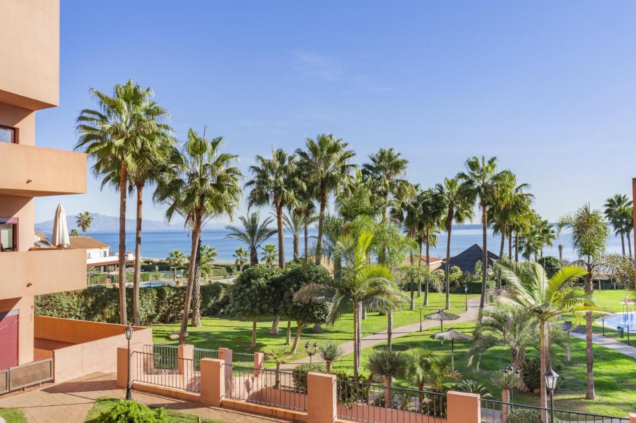Don Juan Beach Resort Estepona Esterno foto