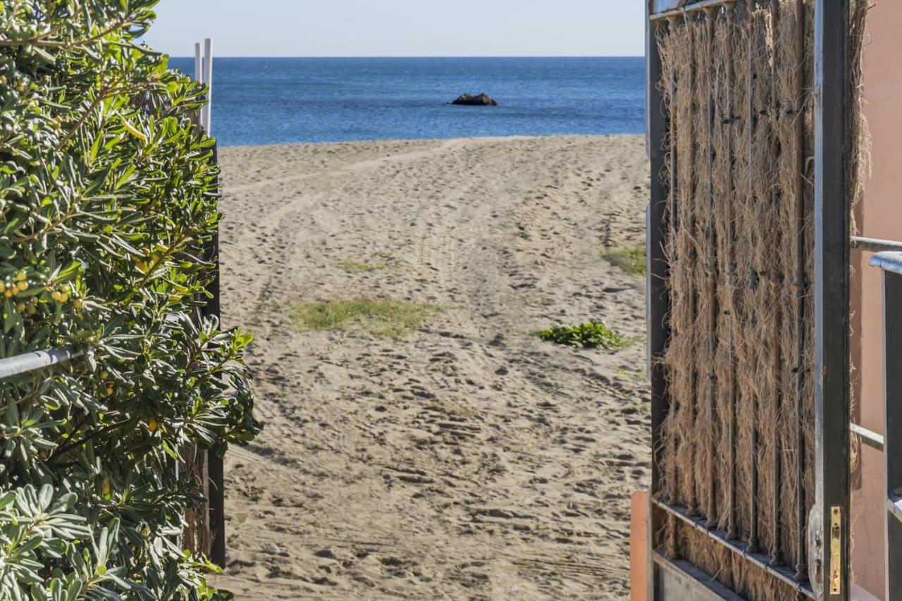 Don Juan Beach Resort Estepona Esterno foto