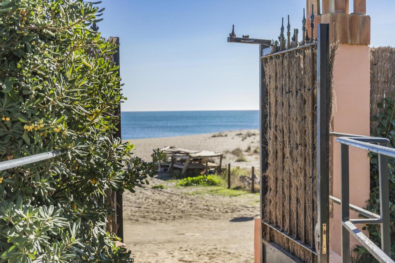 Don Juan Beach Resort Estepona Esterno foto